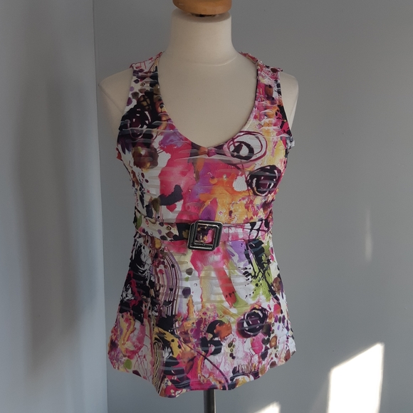 5/10$ Conrad C  Women's sleeveless blouse size M - Picture 10 of 14
